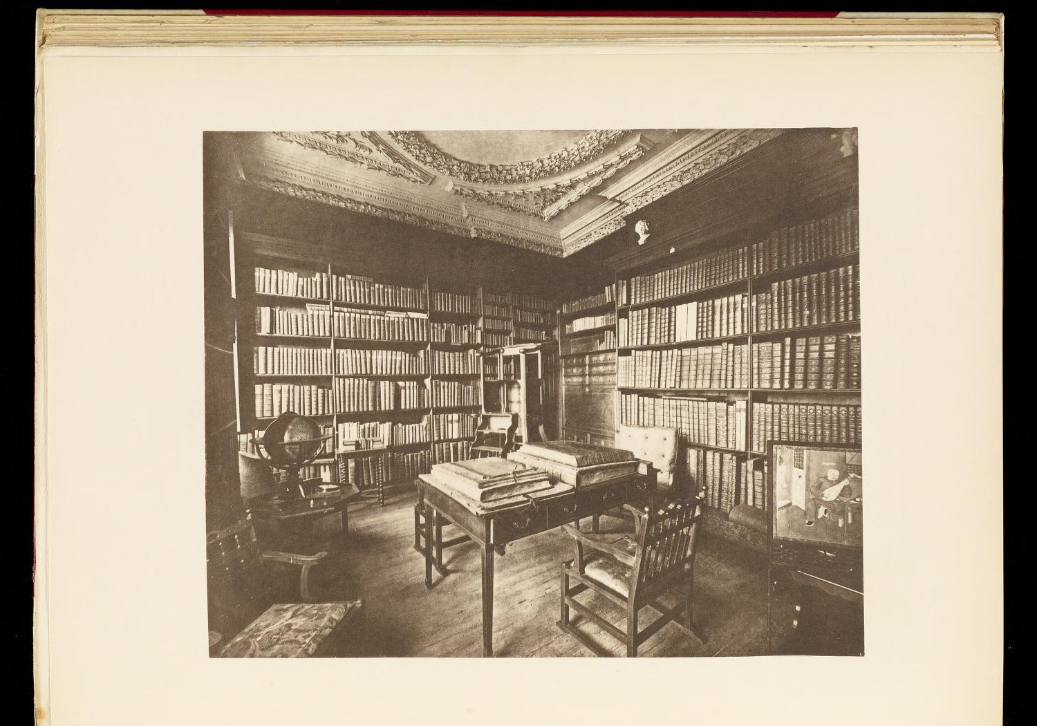 The library at Ham House in 1904. Credit: Ham House, its history and art treasures - archive.org