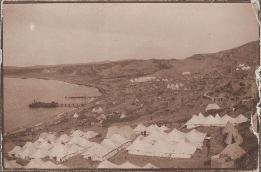 1st Australian casualty clearing station at Anzac, Gallipoli in 1915. Credit: David Izatt, National Library of Australia 736307